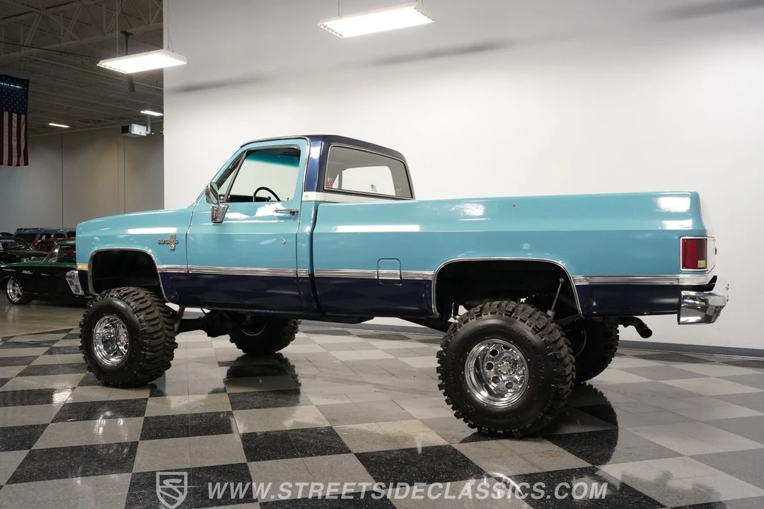 1985 Chevrolet C/K 3rd Gen - Image 9 of 12