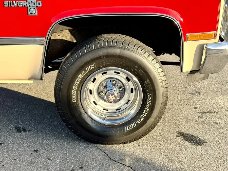 1985 Chevrolet C/K 3rd Gen - Image 14 of 31