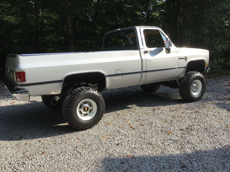 1985 Chevrolet C/K 3rd Gen - Image 12 of 31