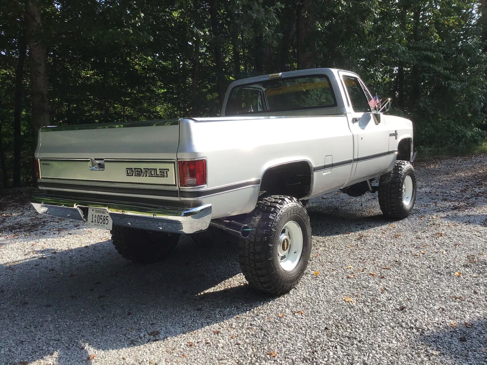 1985 Chevrolet C/K 3rd Gen - Image 13 of 31