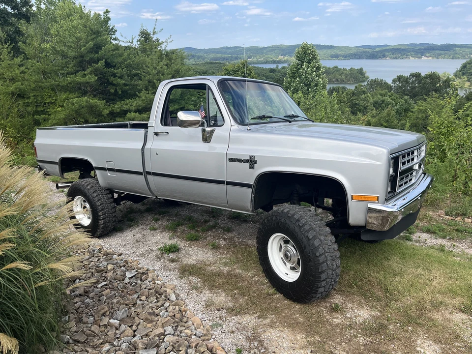 1985 Chevrolet C/K 3rd Gen - Image 17 of 31