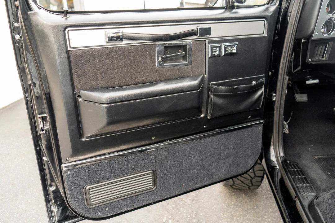 1985 Chevrolet - Image 7 of 31