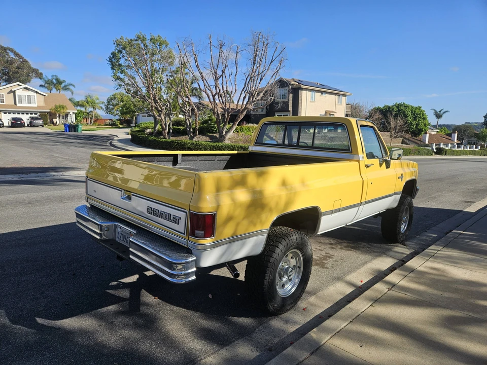 1985 Chevrolet Silverado - Image 2 of 11