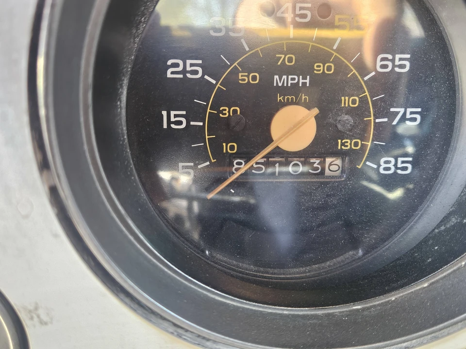 1985 Chevrolet Silverado - Image 10 of 11