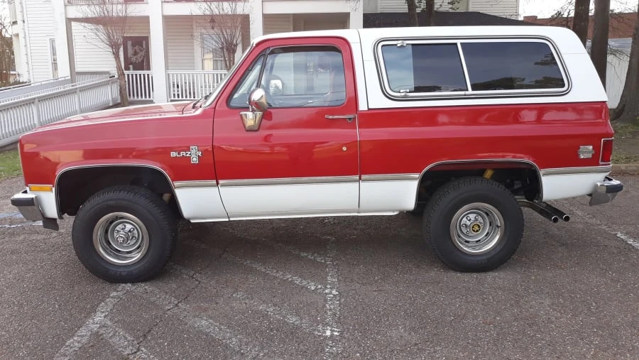 1985 Chevrolet K5 Blazer 2nd Gen - Image 2 of 15