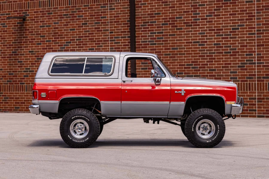 1985 Chevrolet K5 Blazer 2nd Gen - Image 16 of 31
