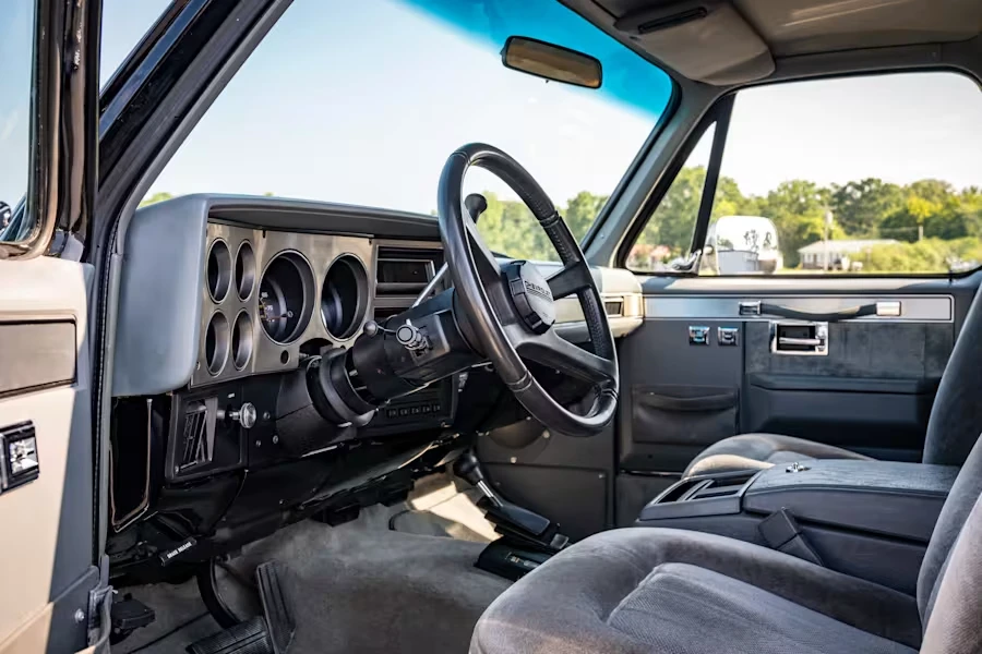 1985 Chevrolet K5 Blazer 2nd Gen - Image 16 of 21