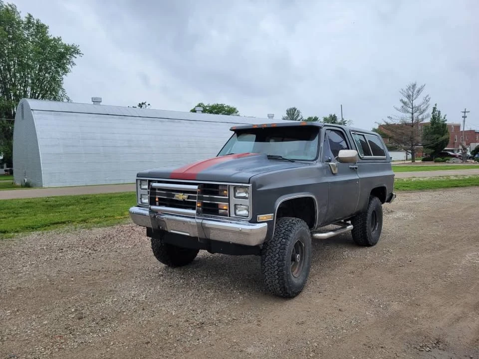 1985 Chevrolet Blazer - Image 2 of 8