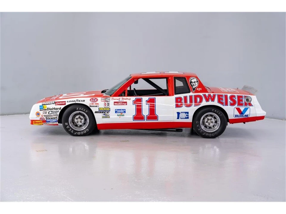 1985 Chevrolet Monte Carlo 4th Gen - Image 2 of 31