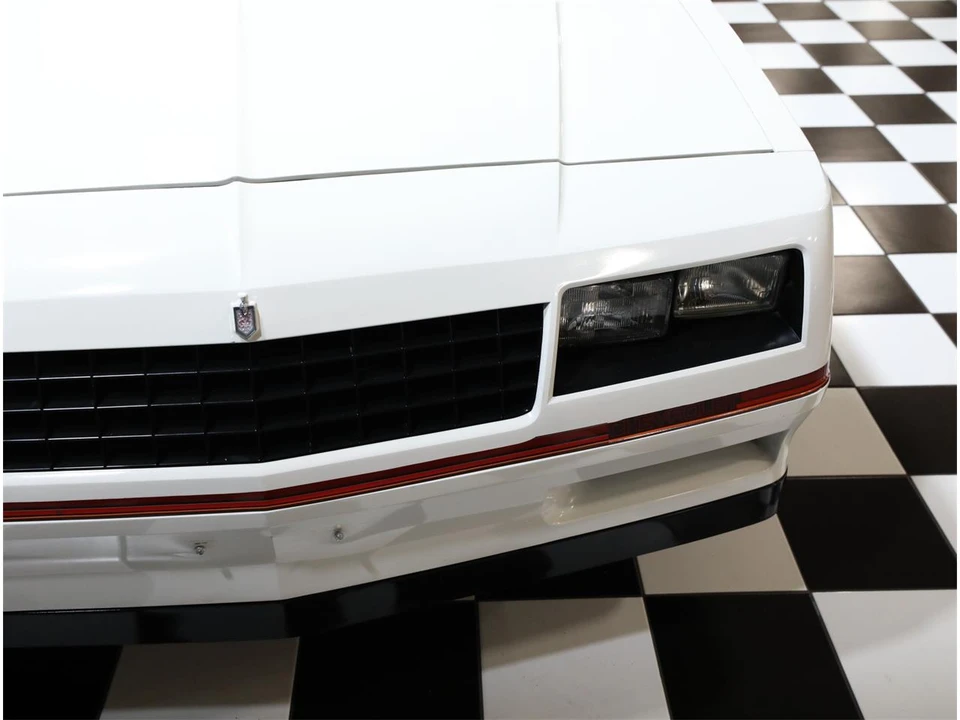 1985 Chevrolet Monte Carlo 4th Gen - Image 10 of 31