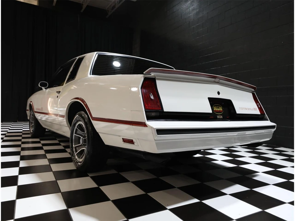 1985 Chevrolet Monte Carlo 4th Gen - Image 26 of 31