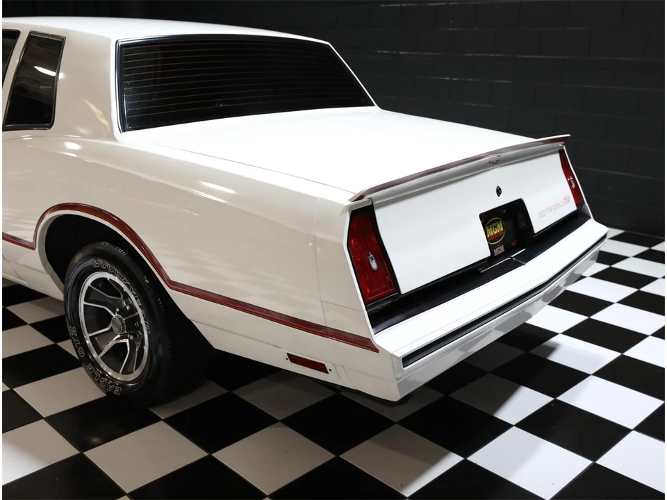 1985 Chevrolet Monte Carlo 4th Gen - Image 27 of 31