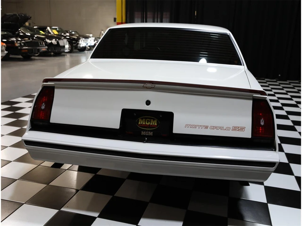 1985 Chevrolet Monte Carlo 4th Gen - Image 24 of 31