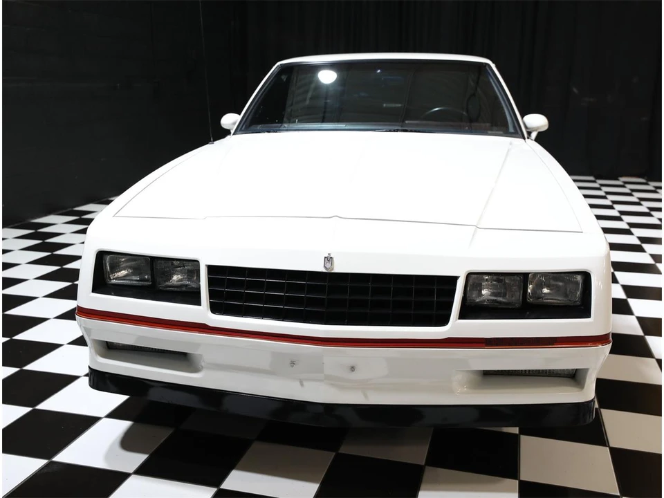 1985 Chevrolet Monte Carlo 4th Gen - Image 12 of 31