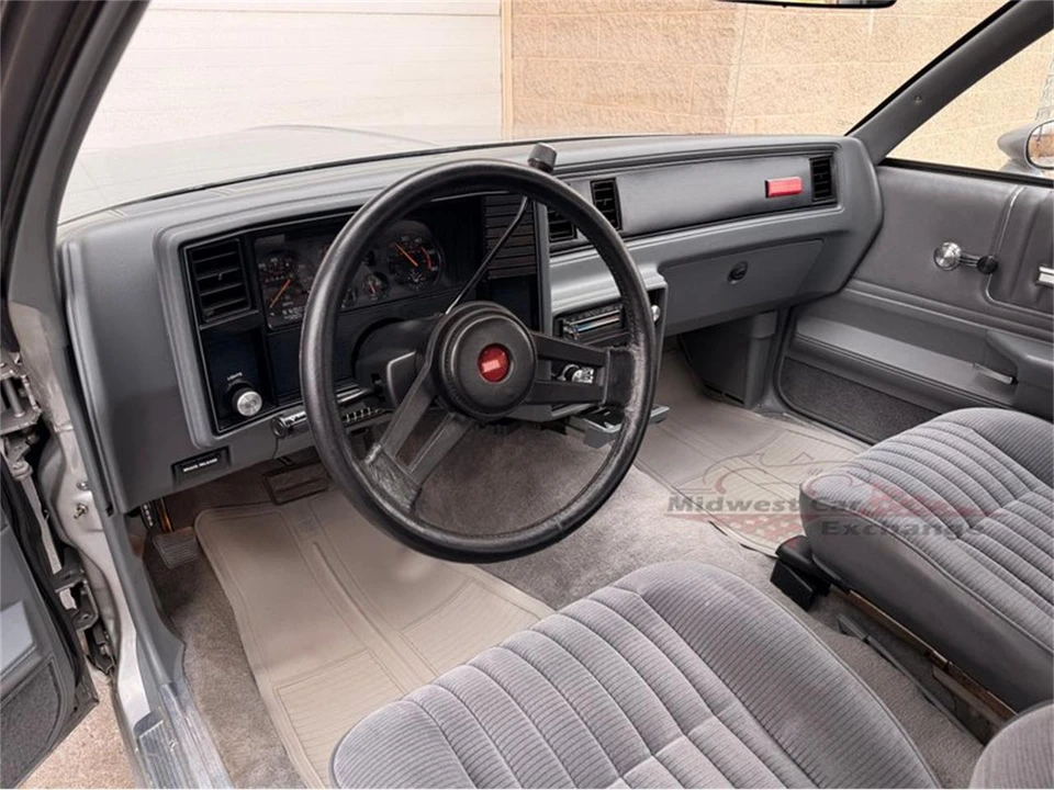1985 Chevrolet Monte Carlo 4th Gen - Image 8 of 31
