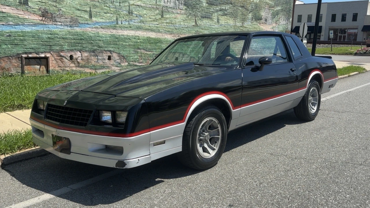 1985 Chevrolet Monte Carlo 4th Gen - Image 4 of 10