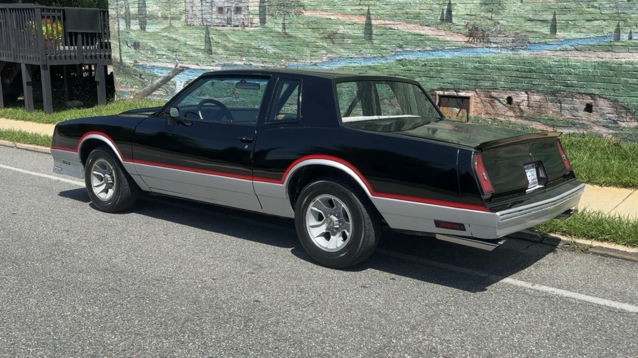 1985 Chevrolet Monte Carlo 4th Gen - Image 6 of 10