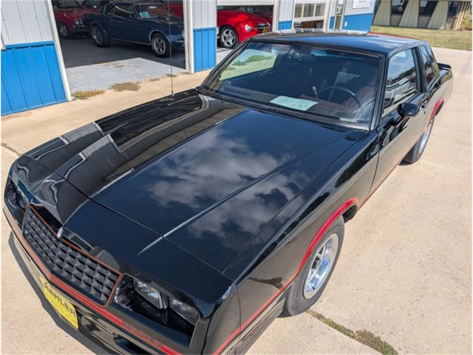 1985 Chevrolet Monte Carlo 4th Gen - Image 9 of 31