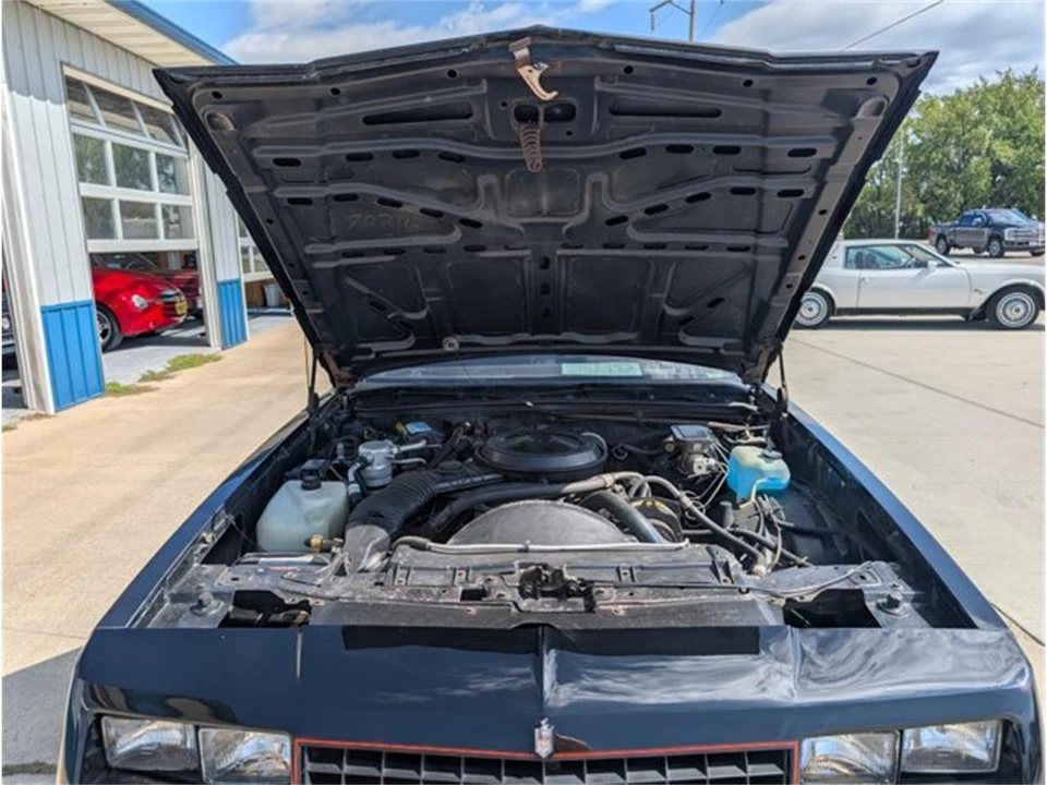 1985 Chevrolet Monte Carlo 4th Gen - Image 19 of 31