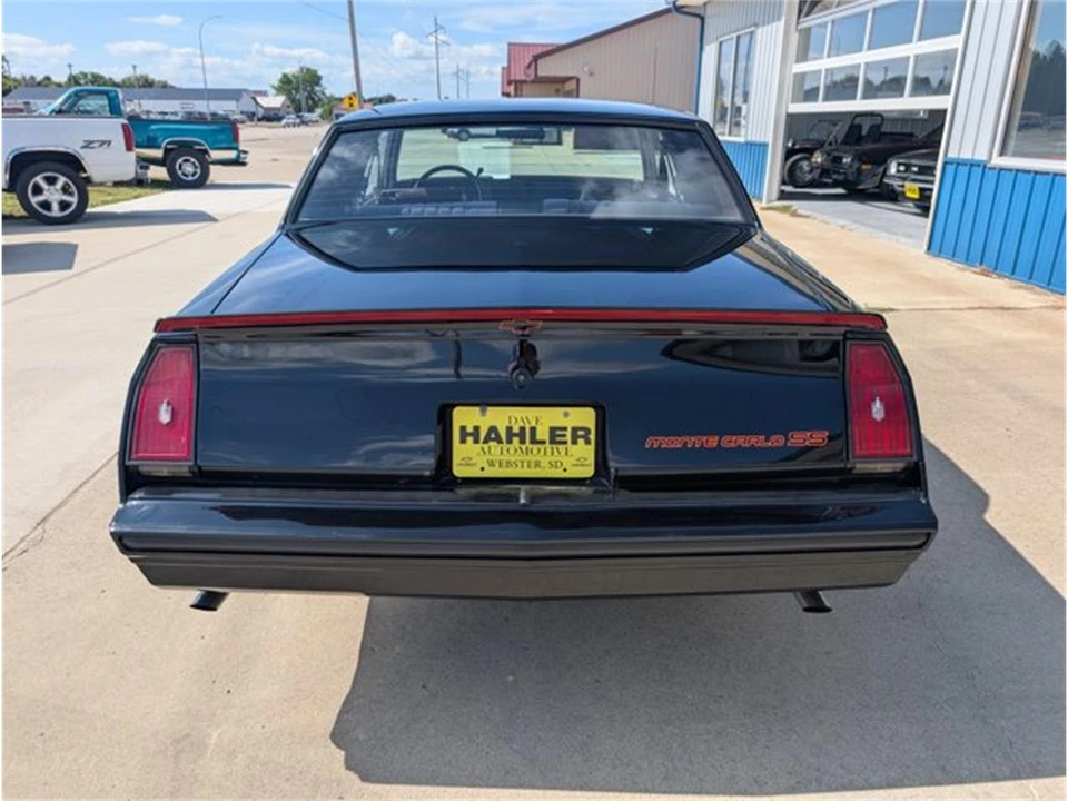 1985 Chevrolet Monte Carlo 4th Gen - Image 5 of 31