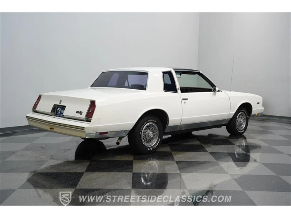 1985 Chevrolet Monte Carlo 4th Gen - Image 10 of 31