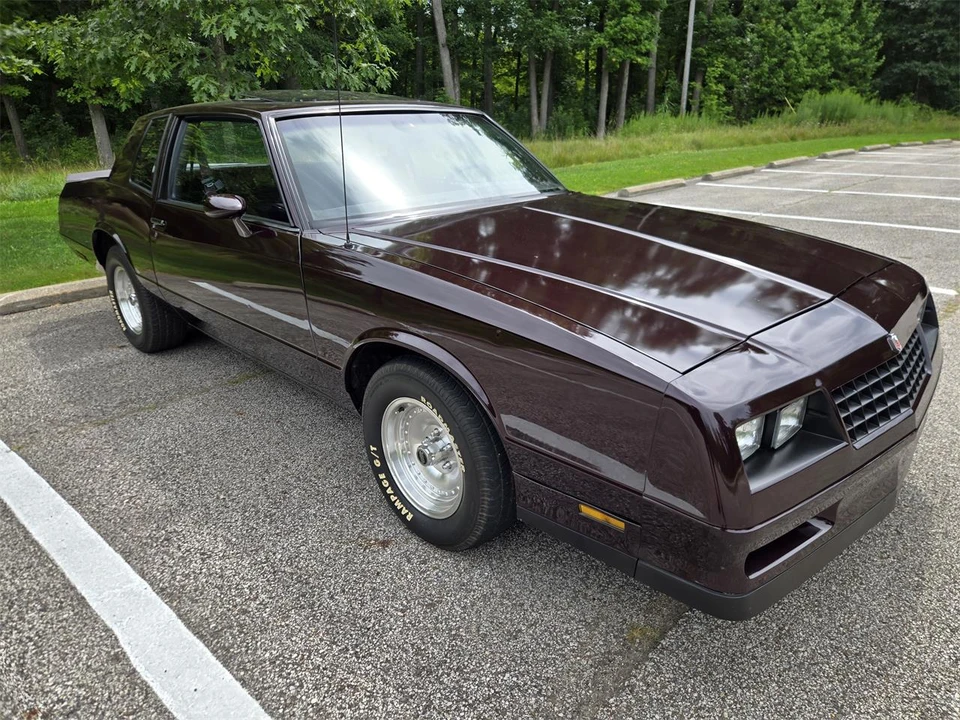 1985 Chevrolet Monte Carlo 4th Gen - Image 2 of 31