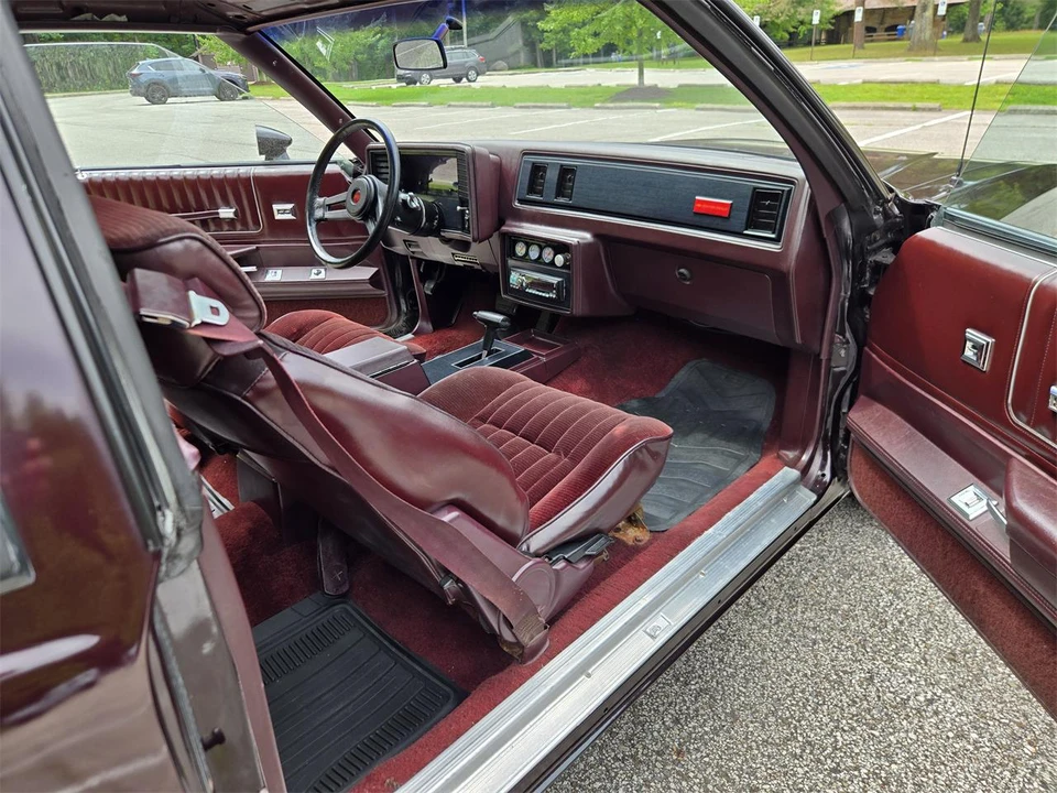 1985 Chevrolet Monte Carlo 4th Gen - Image 17 of 31