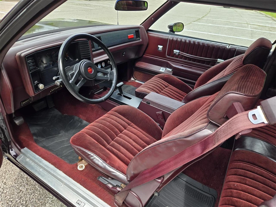 1985 Chevrolet Monte Carlo 4th Gen - Image 12 of 31
