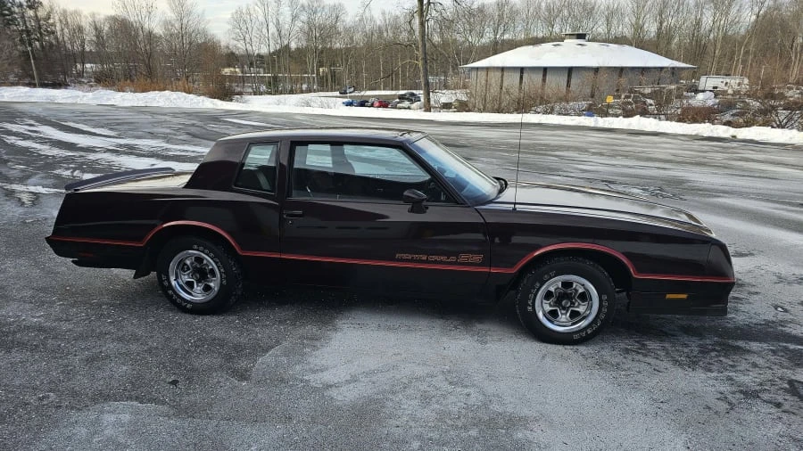 1985 Chevrolet Monte Carlo 3rd Gen - Image 2 of 9