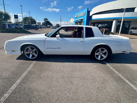 1985 Chevrolet Monte Carlo SS Coupe 2D