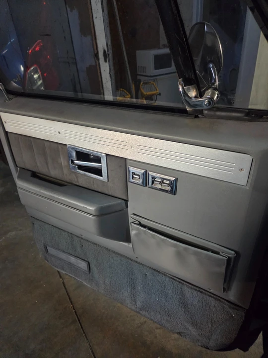 1985 Chevrolet C/K 3rd Gen - Image 4 of 8