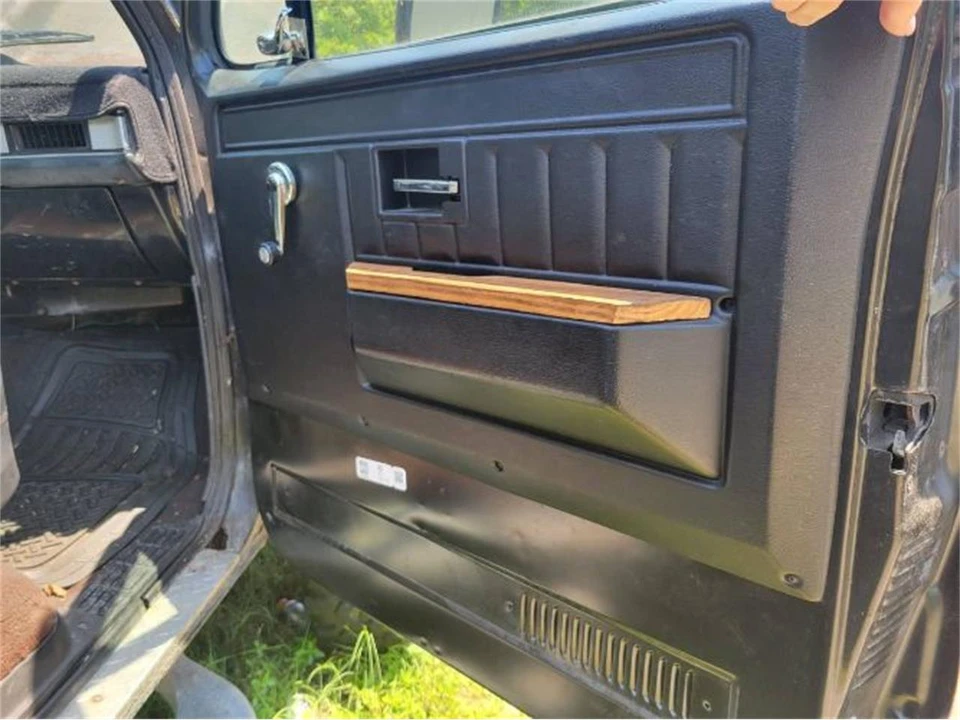 1985 Chevrolet C/K 3rd Gen - Image 11 of 17