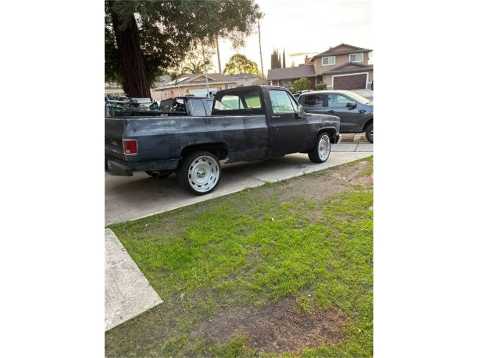 1985 Chevrolet C/K 3rd Gen - Image 8 of 9