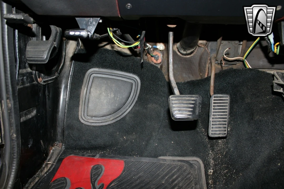 1985 Chevrolet S-10 - Image 16 of 21