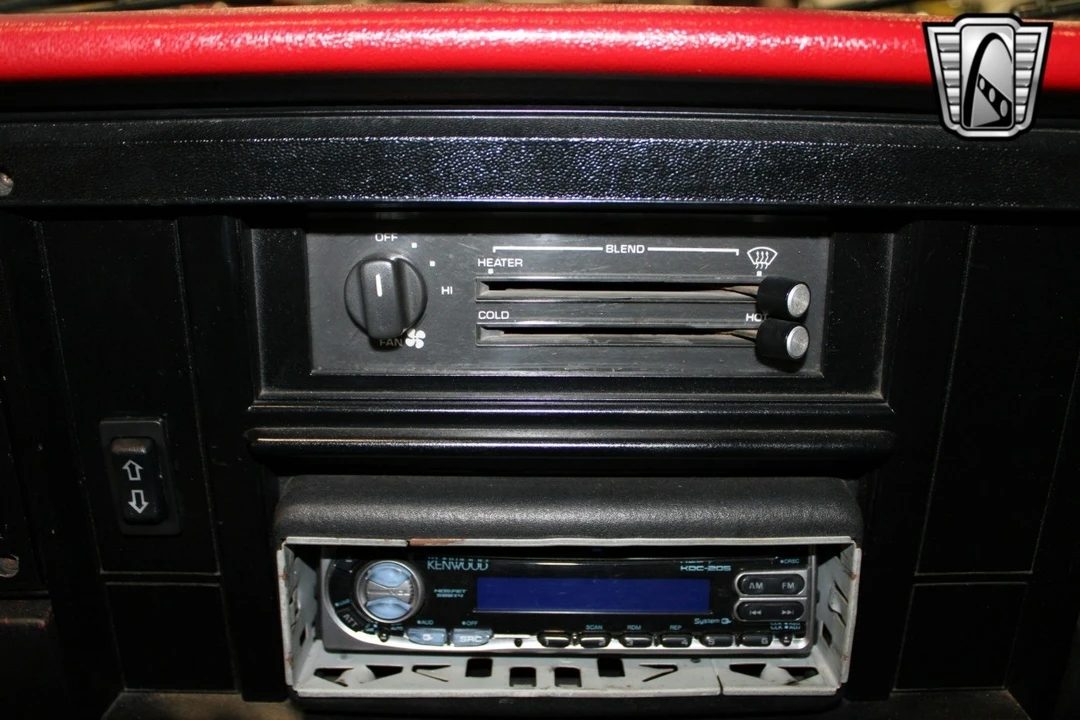 1985 Chevrolet S-10 - Image 14 of 21