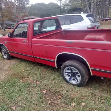 1985 Chevrolet S-10 LS Pickup