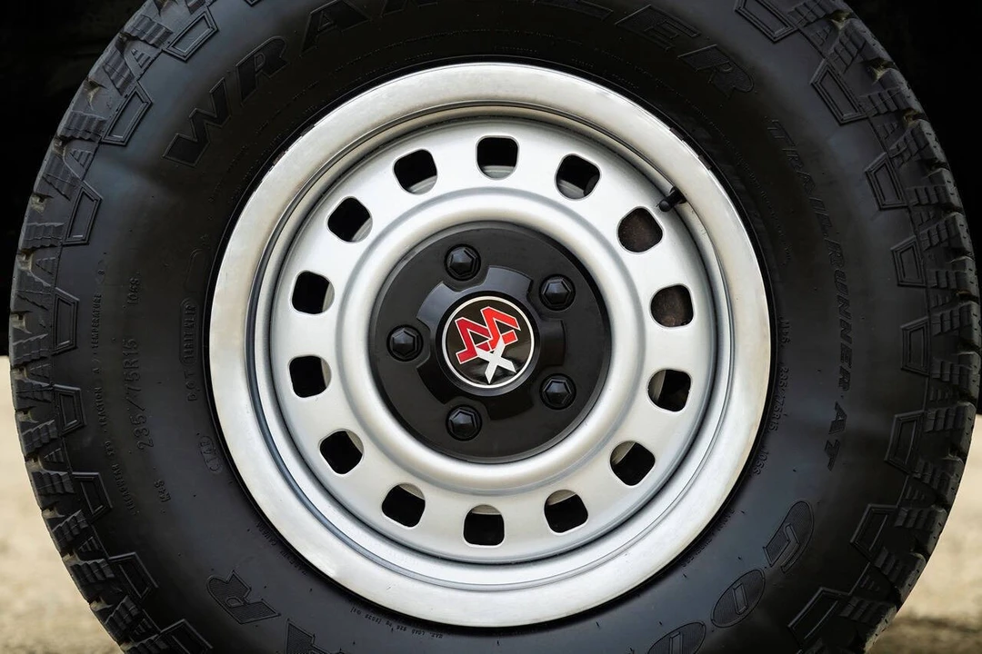 1985 Chevrolet S-10 - Image 2 of 21