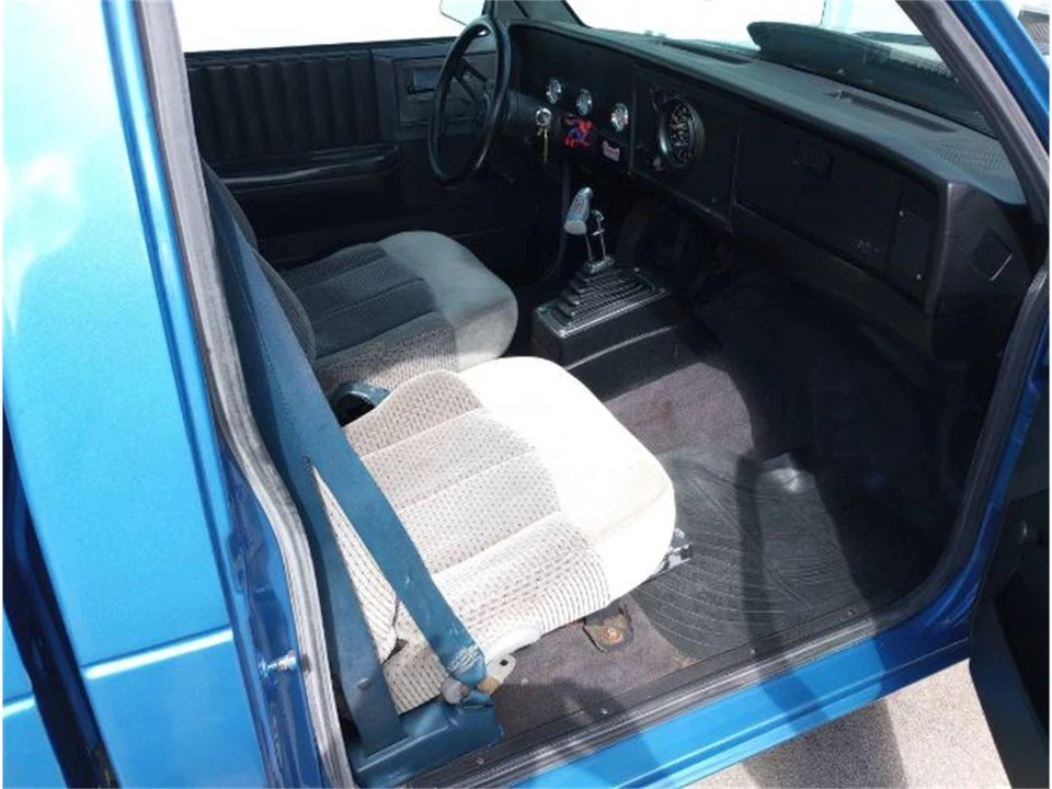 1985 Chevrolet S-10 - Image 9 of 16