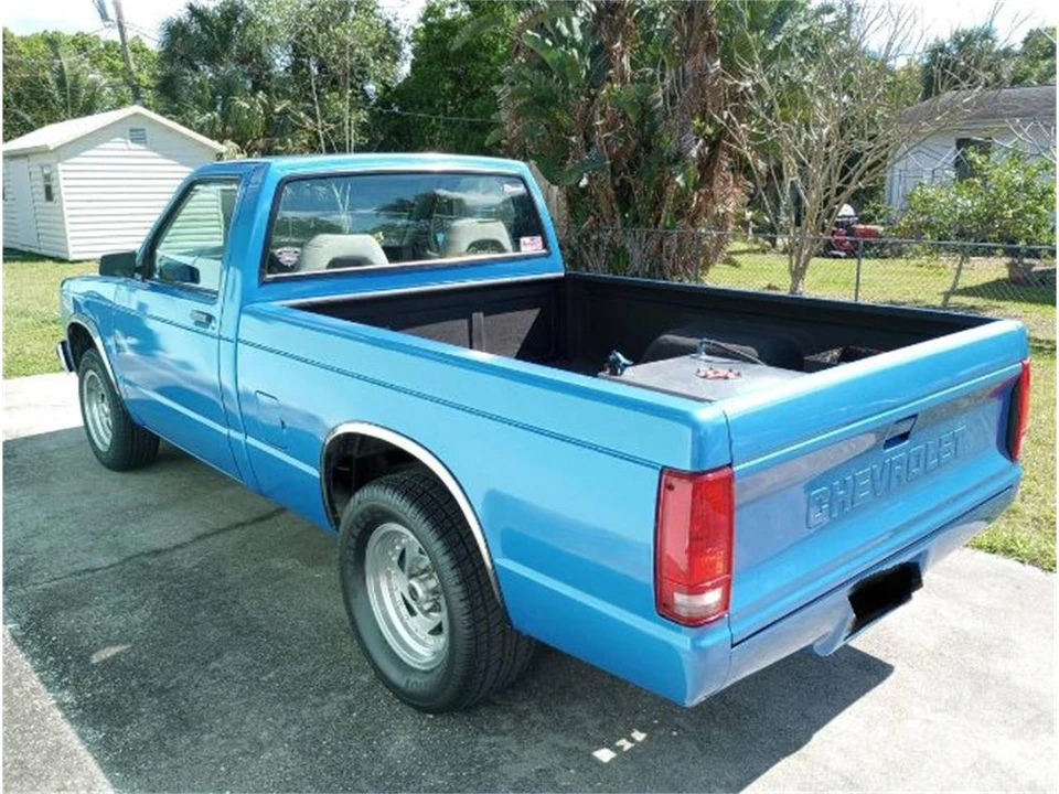 1985 Chevrolet S-10 - Image 12 of 16