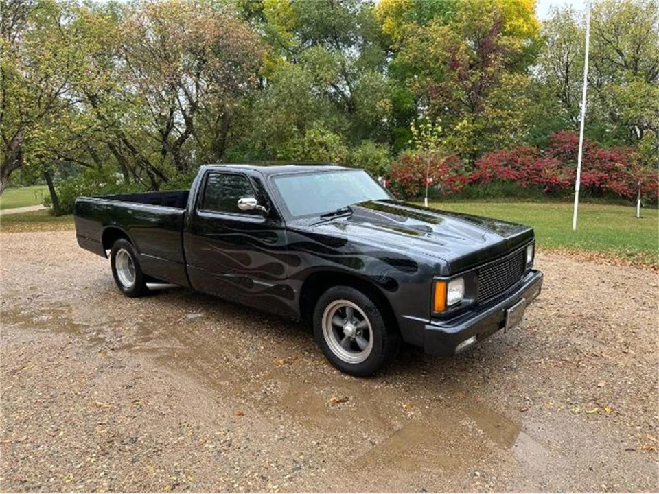 1985 Chevrolet S-10 - Image 10 of 13
