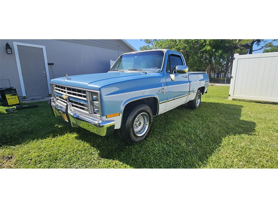 1985 Chevrolet Silverado - Image 2 of 26