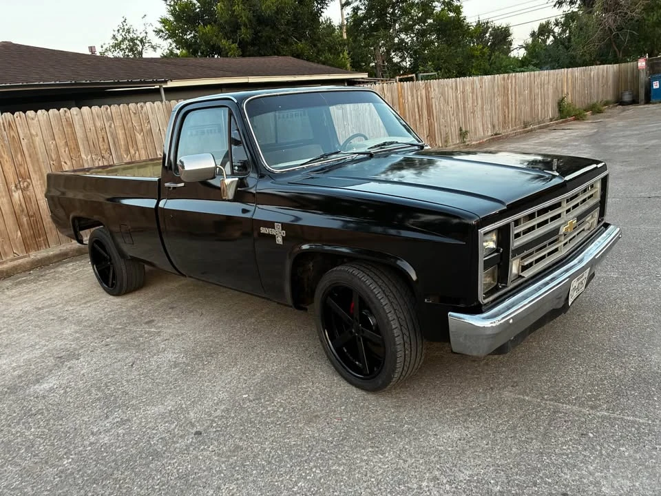 1985 Chevrolet Silverado - Image 10 of 14