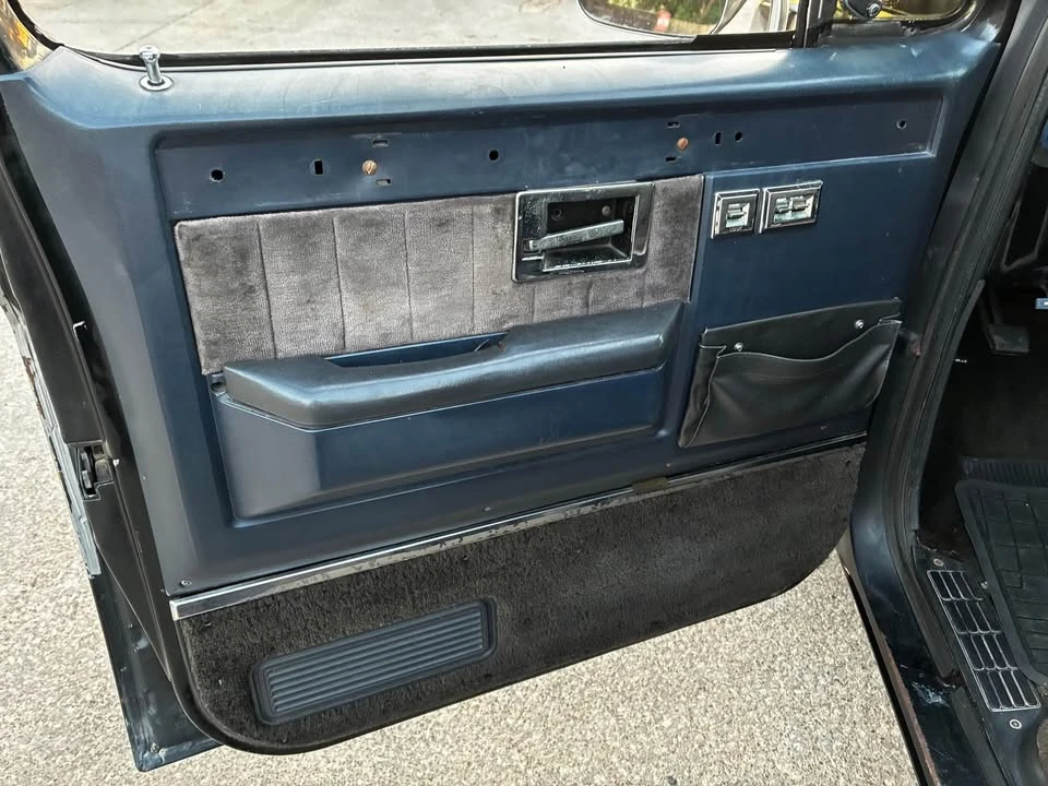 1985 Chevrolet Silverado - Image 13 of 14
