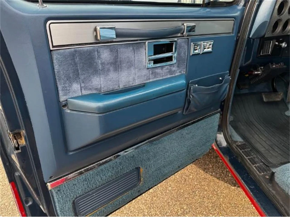1985 Chevrolet Silverado - Image 7 of 20