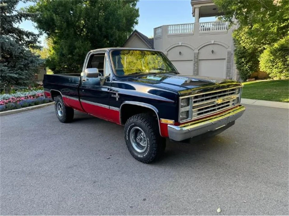 1985 Chevrolet Silverado - Image 4 of 20