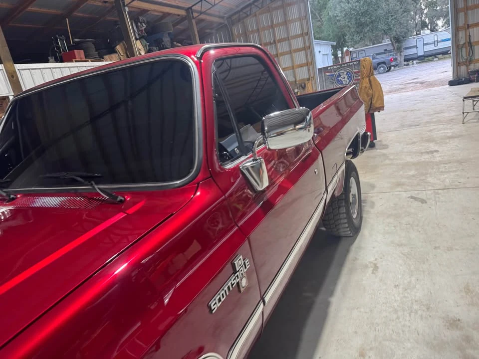 1985 Chevrolet Silverado - Image 8 of 11