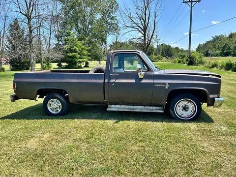 1985 Chevrolet Silverado 1500 Long Bed