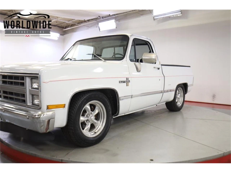 1985 Chevrolet C/K 3rd Gen - Image 13 of 31