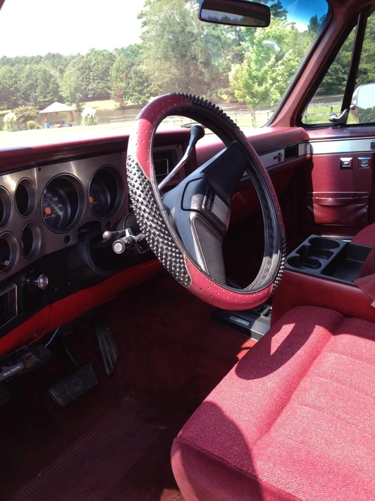 1985 Chevrolet Silverado - Image 3 of 4