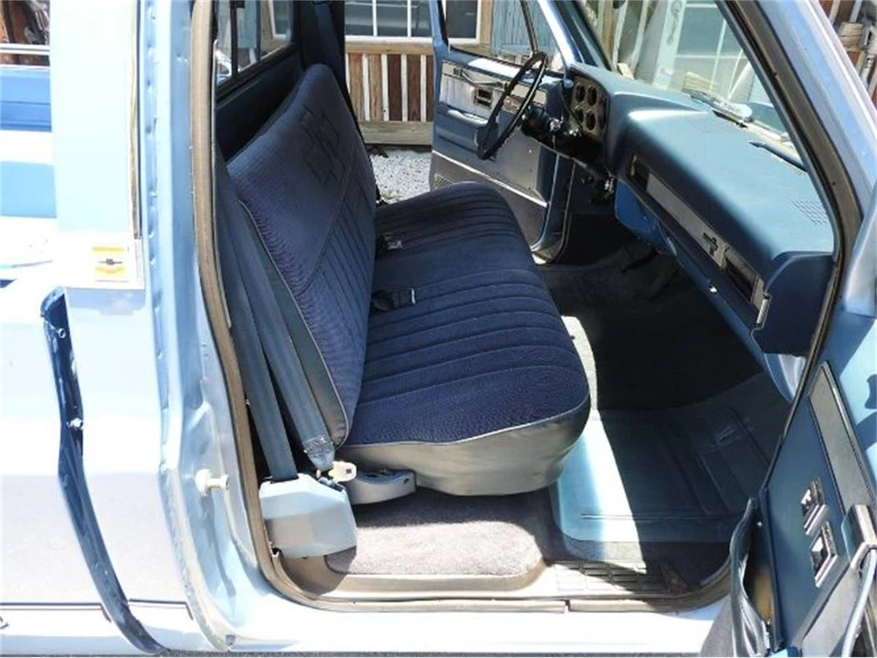 1985 Chevrolet Silverado - Image 10 of 24